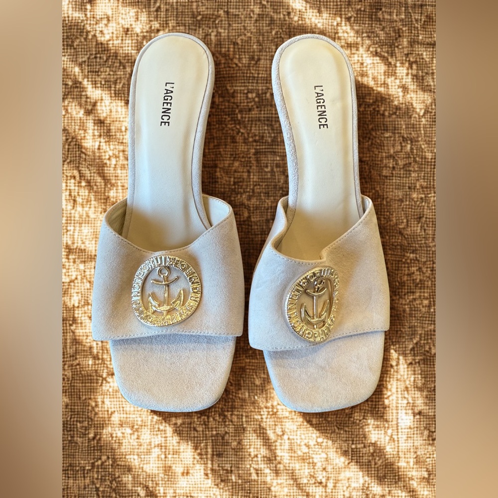 L'AGENCE Cream Mules with Gold Anchor Detail